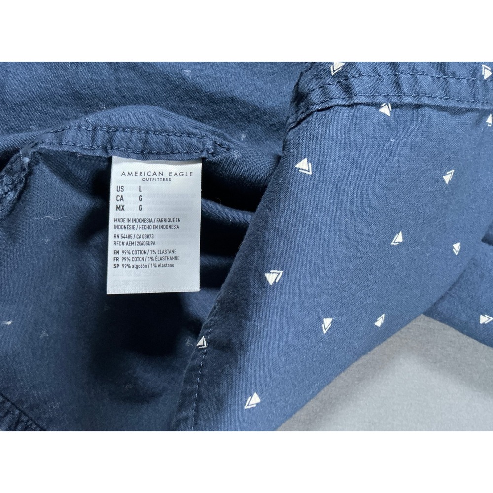 American Eagle Men Navy Blue Geometric Triangle Short Sleeve Button Down Shirt L - Picture 9 of 11